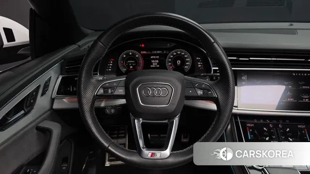 Audi Q8 (4M) 2022 Белый из Кореи, фото 4