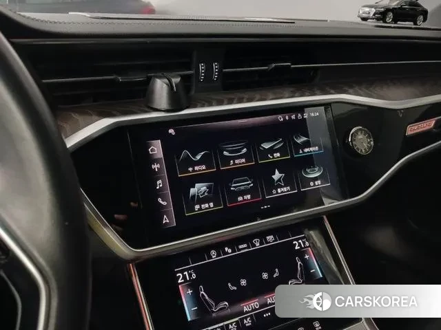 Audi A6 (C8) 2021 Черный из Кореи, фото 4