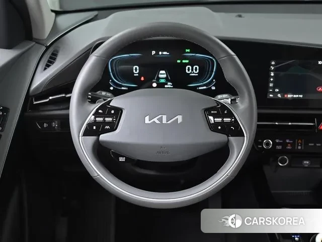 Kia Di Ol Nu Niro 2024 Темно-зеленый из Кореи, фото 4