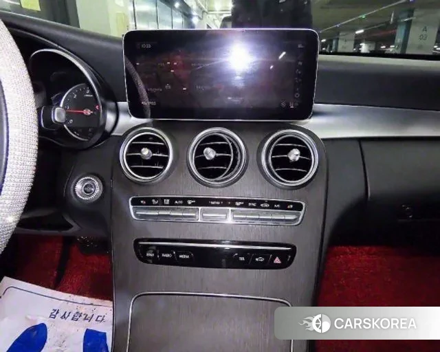 Mercedes-Benz C-Class W205 2019 Красный из Кореи, фото 4