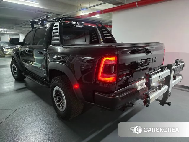 Dodge Lampicup 2021 Черный из Кореи, фото 4