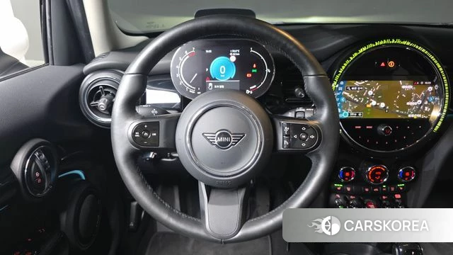 Mini Cooper 2023 Песочный из Кореи, фото 4