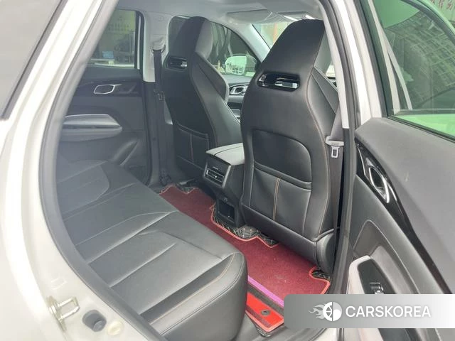 Changan Z6 2024 Белый из Китая, фото 4
