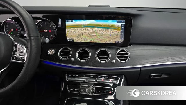 Mercedes-Benz E-Class W213 2019 Черный из Кореи, фото 4