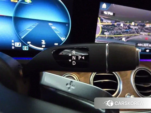 Mercedes-Benz E-Class W213 2022 Белый из Кореи, фото 4