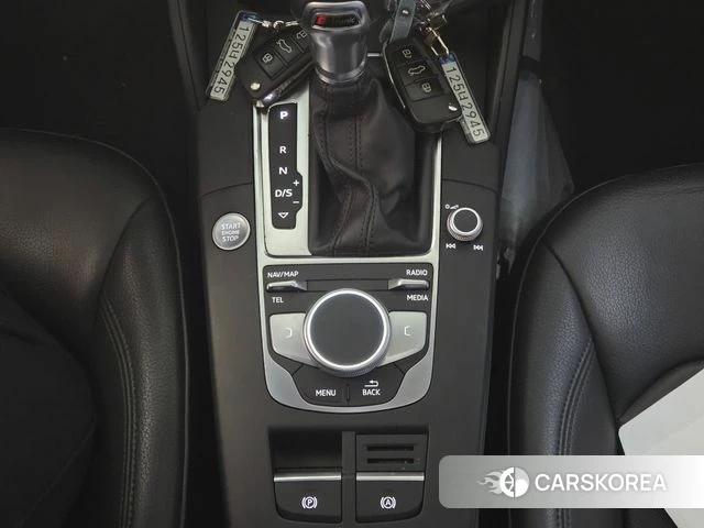 Audi New A3 2018 Белый из Кореи, фото 4