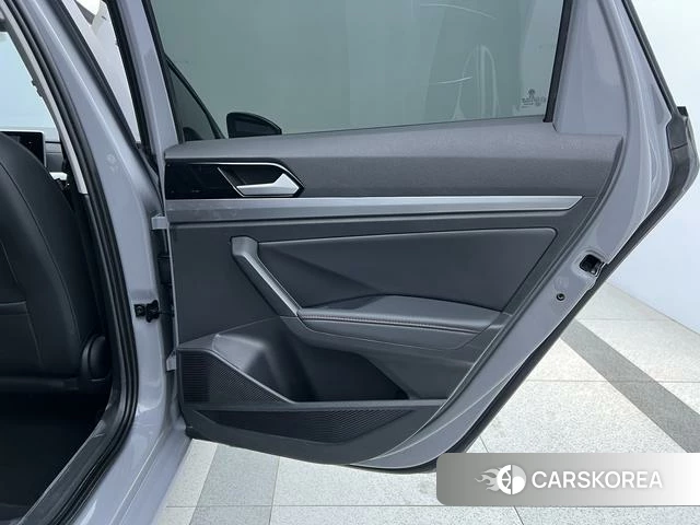Volkswagen Lavida 2022 Темно-серый из Китая, фото 4