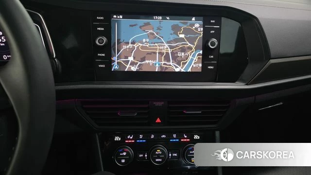 Volkswagen 7th Generation of Jetta 2021 Белый из Кореи, фото 4