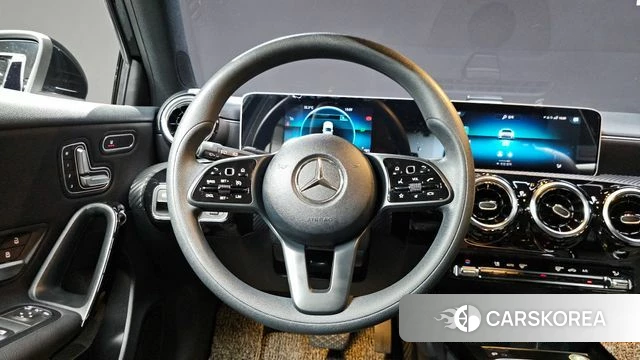 Mercedes-Benz A-Class W177 2019 Черный из Кореи, фото 4