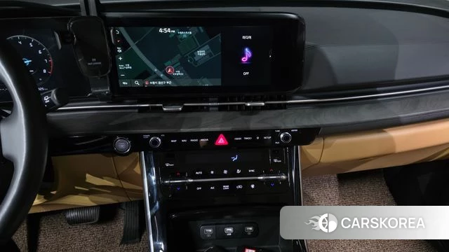 Kia Carnival 4th generation 2023 Белый из Кореи, фото 4