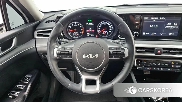 Kia K5 3rd generation 2022 Белый из Кореи, фото 4