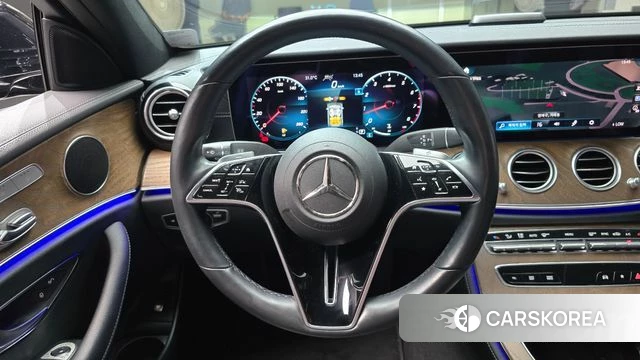 Mercedes-Benz E-Class W213 2021 Черный из Кореи, фото 4
