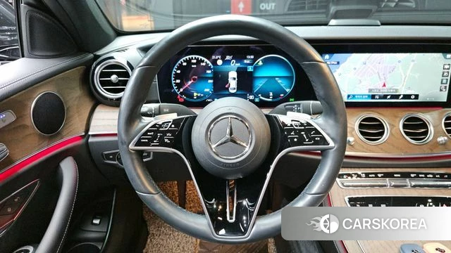Mercedes-Benz E-Class W213 2022 Серый из Кореи, фото 4