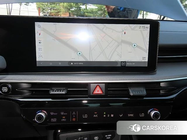 Kia K5 3rd generation 2024 Черный из Кореи, фото 4