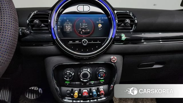 Mini Cooper Clubman 2021 Серебряный из Кореи, фото 4