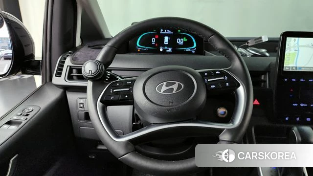 Hyundai Staria 2024 Серый из Кореи, фото 4