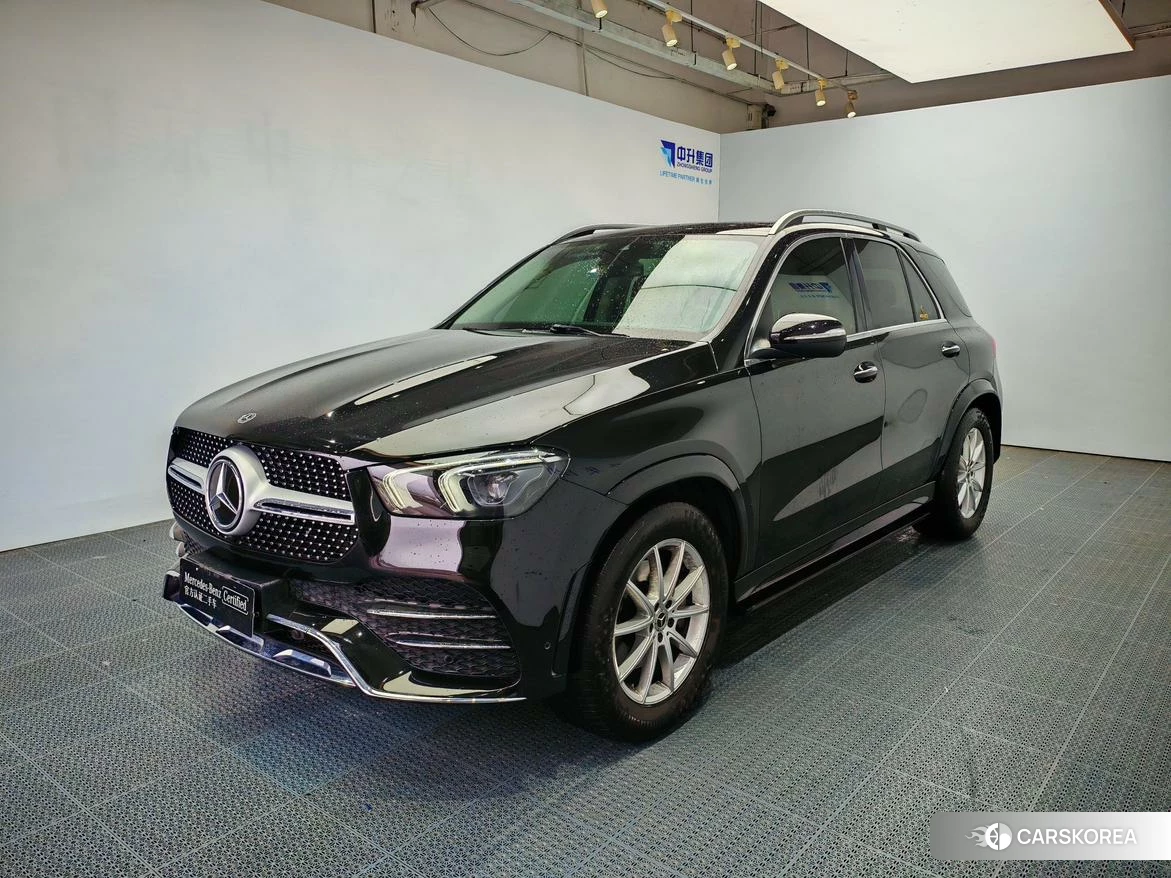 Mercedes-Benz GLE (import) 2020 Черный из Китая, фото 4