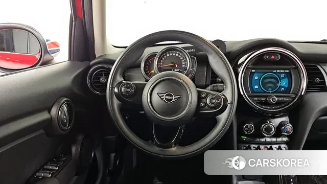 Mini Cooper 2020 Красный из Кореи, фото 4