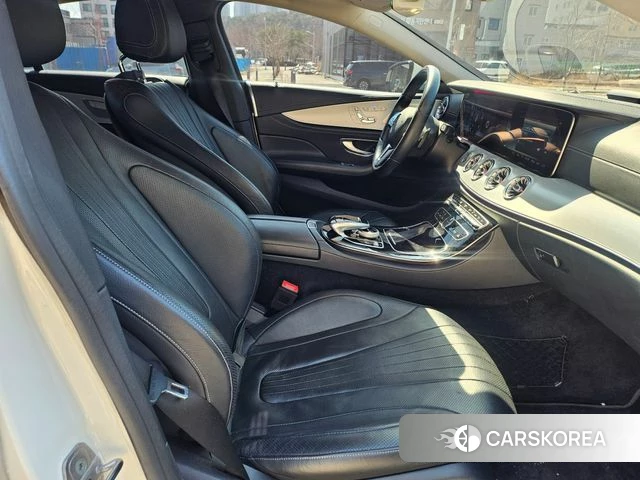 Mercedes-Benz CLS-Class C257 2018 Белый из Кореи, фото 4