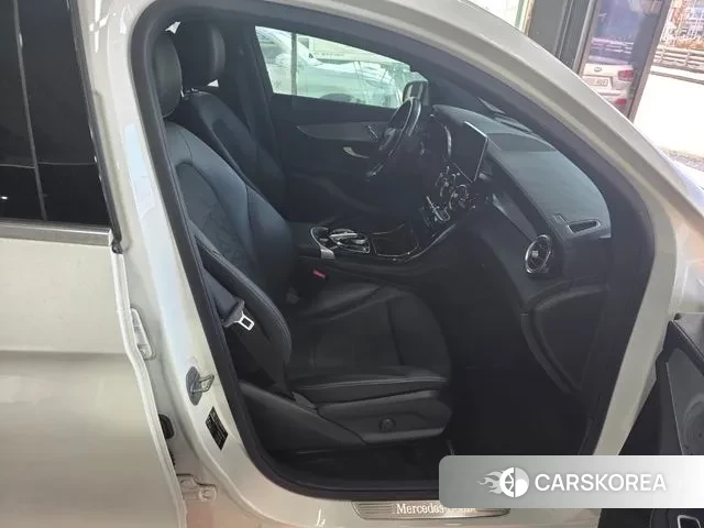 Mercedes-Benz GLC-Class X253 2019 Белый из Кореи, фото 4