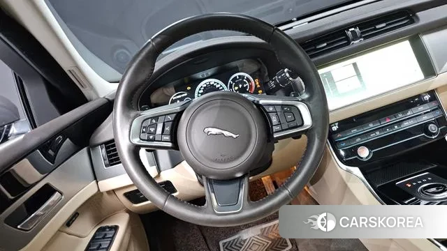 Jaguar XF (X260) 2018 Серый из Кореи, фото 4
