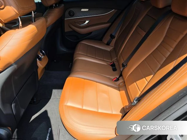 Mercedes-Benz E-Class W213 2021 Черный из Кореи, фото 4