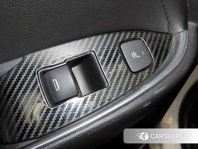 Chevrolet (GM Daewoo) All New Malibu 2018 Белый из Кореи, фото 4