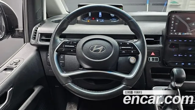 Hyundai Staria 2022 Серебряный из Кореи, фото 4
