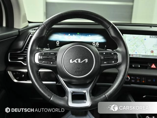 Kia Sportage 5th Generation 2022 Белый из Кореи, фото 4