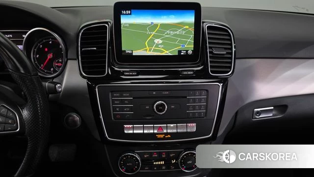 Mercedes-Benz GLE - Class W166 2018 Белый из Кореи, фото 4