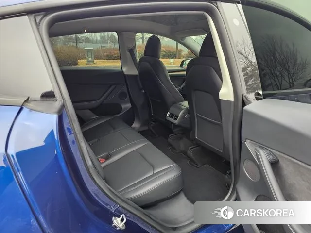 Tesla Model Y 2022 Синий из Кореи, фото 4