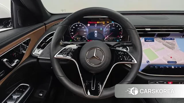 Mercedes-Benz E-Class W214 2024 Белый из Кореи, фото 4