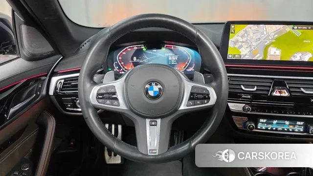 BMW 5 Series (G30) 2023 Черный из Кореи, фото 4