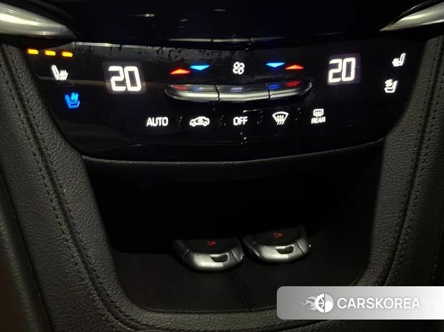 Cadillac XT6 2020 Белый из Кореи, фото 4