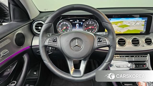 Mercedes-Benz E-Class W213 2018 Черный из Кореи, фото 4