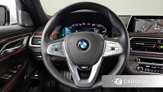 BMW 7 Series (G11) 2022 Белый из Кореи, фото 4