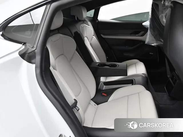 Porsche Taycan 2021 Белый из Кореи, фото 4