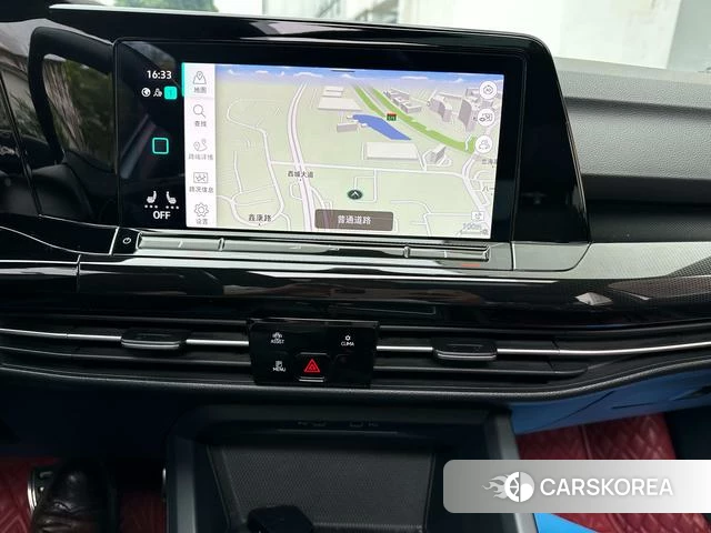 Volkswagen Golf 2022 Белый из Китая, фото 4