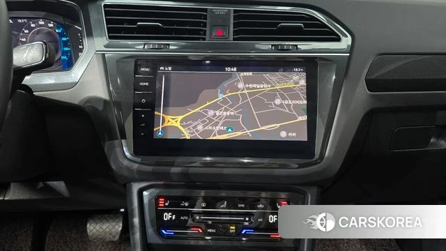 Volkswagen Tiguan second Generation 2022 Белый из Кореи, фото 4