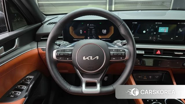 Kia The New K5 3rd generation 2023 Черный из Кореи, фото 4