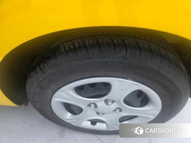 Kia Morning Urban (JA) 2022 Желтый из Кореи, фото 4