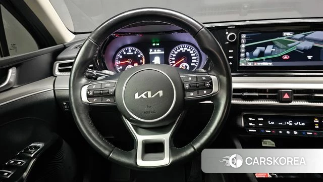 Kia K5 3rd generation 2023 Черный из Кореи, фото 4