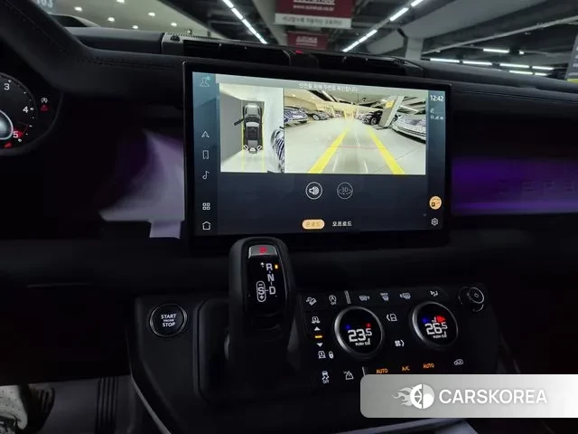 Land Rover Defender (L663) 2025 Коричневый из Кореи, фото 4