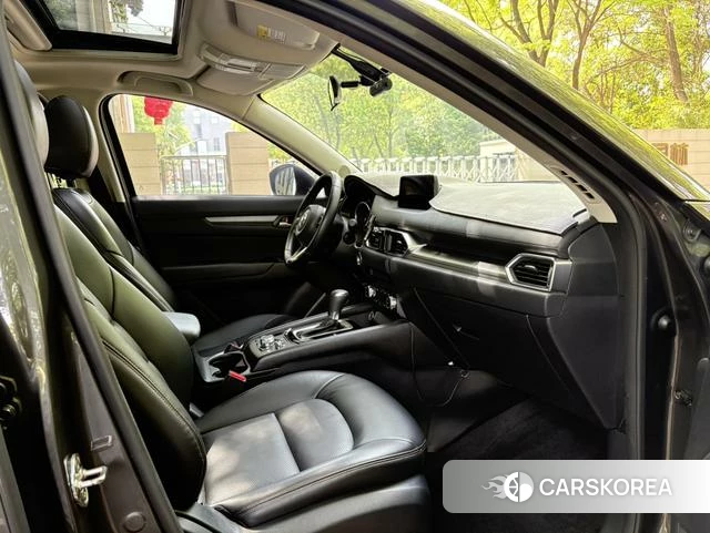 Mazda CX-5 2021 Темно-серый из Китая, фото 4