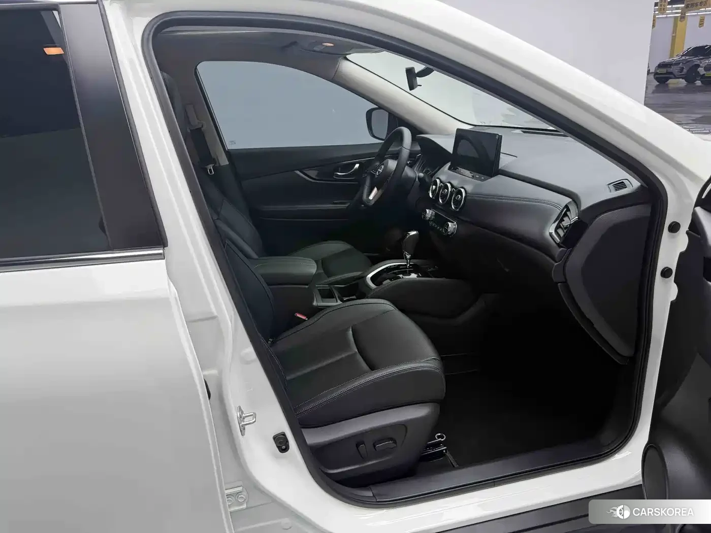 Nissan X-Trail 2026 Белый из Китая, фото 4