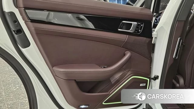 Porsche Panamera (971) 2019 Белый из Кореи, фото 4