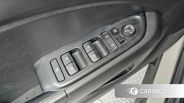 Hyundai Venue 2019 Серебряный из Кореи, фото 4