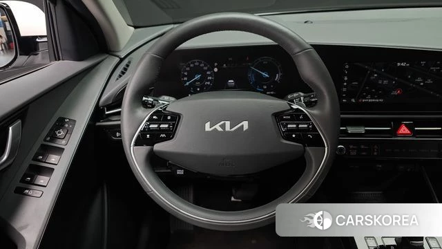 Kia Di Ol Nu Niro 2022 Белый из Кореи, фото 4