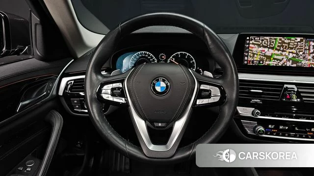 BMW 5 Series (G30) 2019 Серый из Кореи, фото 4