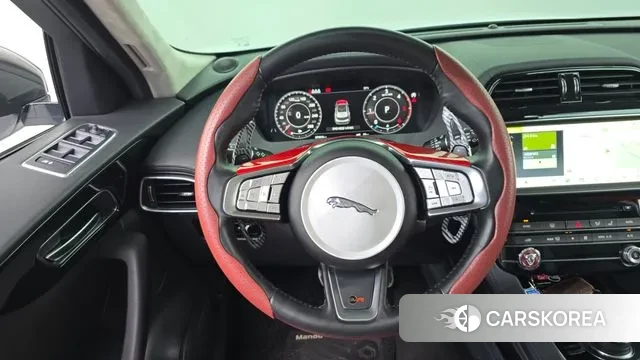 Jaguar F-PACE 2019 Белый из Кореи, фото 4